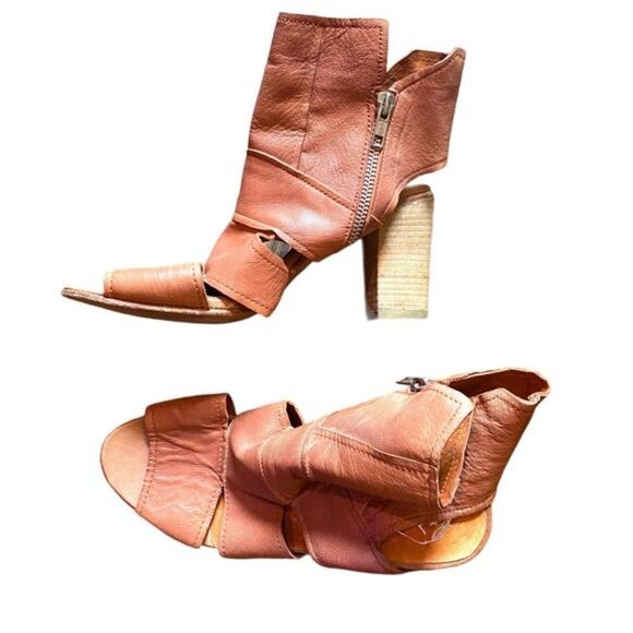 FREE PEOPLE Effie Block Heel Sz 39 (8.5) - Picture 3 of 4